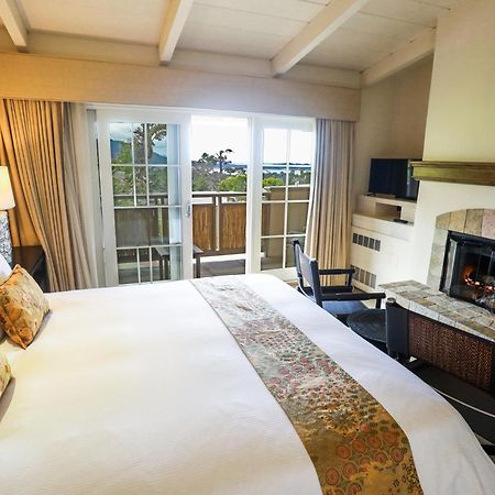 Tradewinds Carmel Hotel Exterior photo