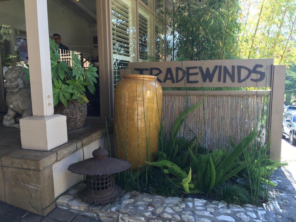 Tradewinds Carmel Hotel Exterior photo