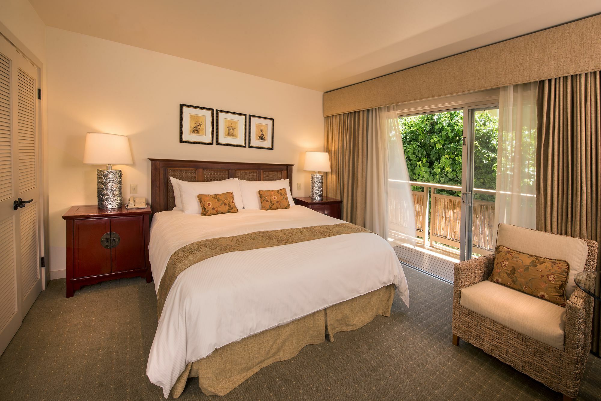 Tradewinds Carmel Hotel Exterior photo